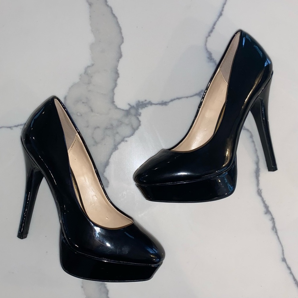 Jessica Simpson Platform Pump Heel